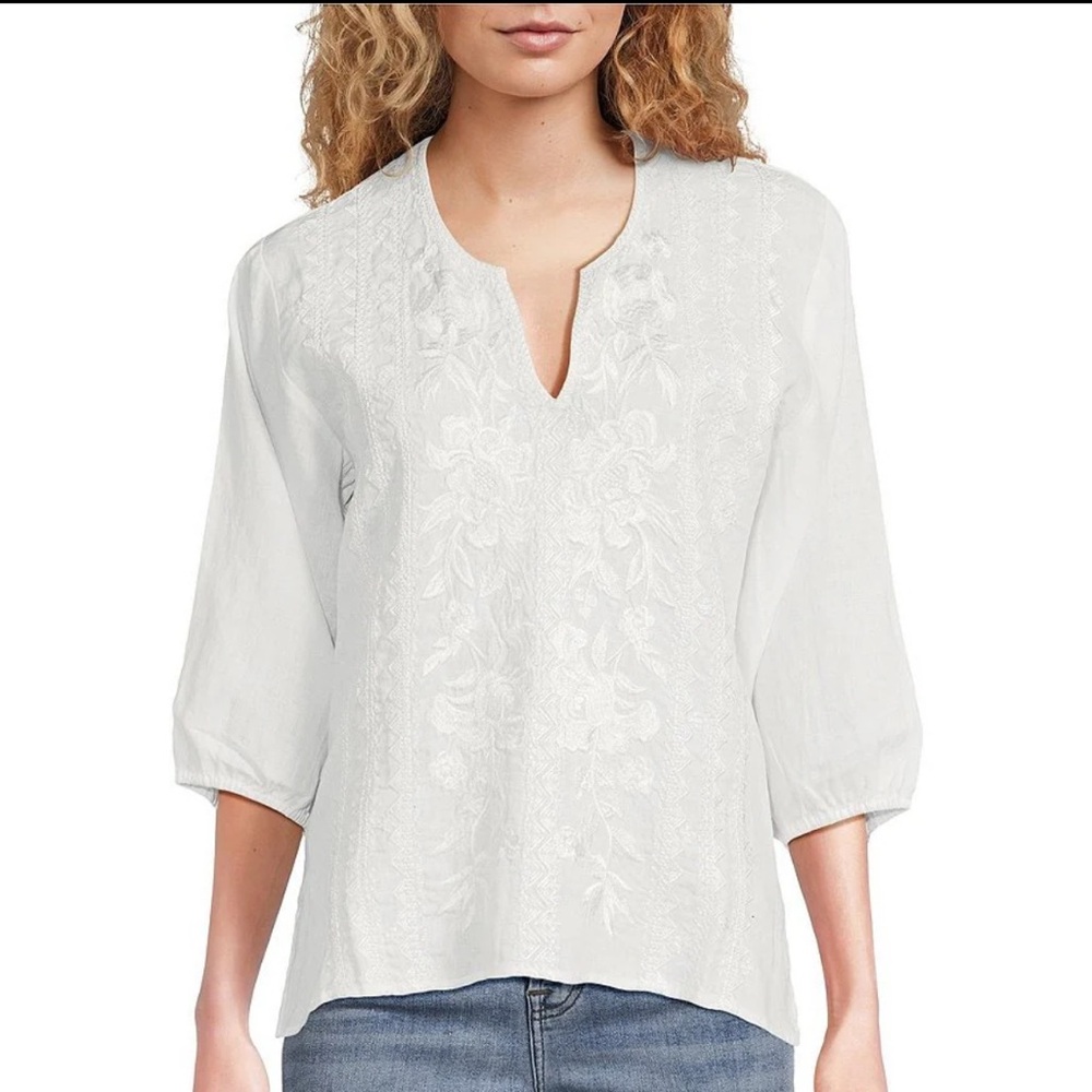 JOHNNY WAS Camille Embriordered Linen Split V-Neck 3/4 Puff Sleeve Blouse